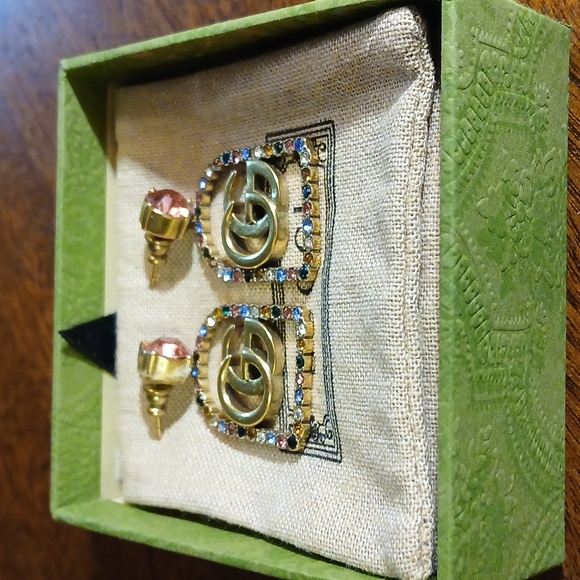 AUTHENTIC GUCCI GOLD TONE MULTIPLE COLORED CRYSTAL DANGLING EARRINGS - Picture 6 of 7